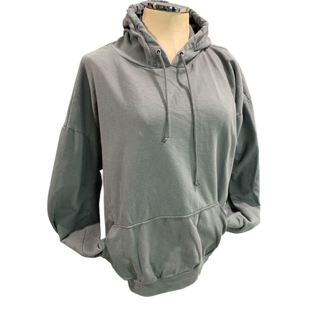 Medium PrettyLittleThing Womens Gray Pullover Sweatshirt Hoodie Kangaroo Pocket